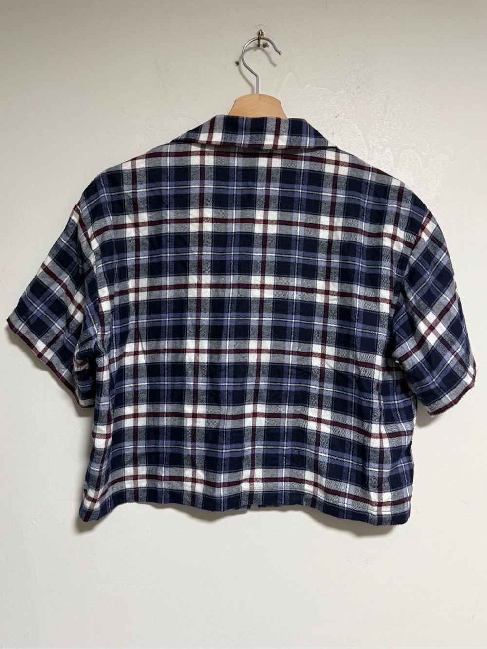 Garage Plaid Cropped Button-Up Shirt | Navy Blue Burgundy | Medium - Picture 3 of 10